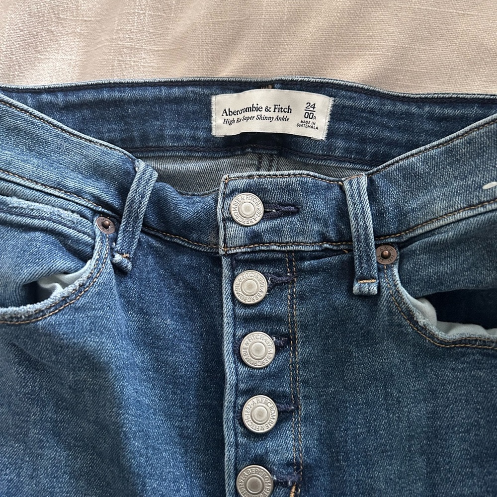 Abercrombie and Fitch 00 High Rise Super Skinny